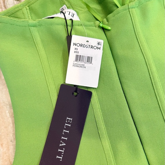 NWT Women’s ELLIATT Rose Strapless Mini Dress In Green- Size XS - Picture 5 of 12